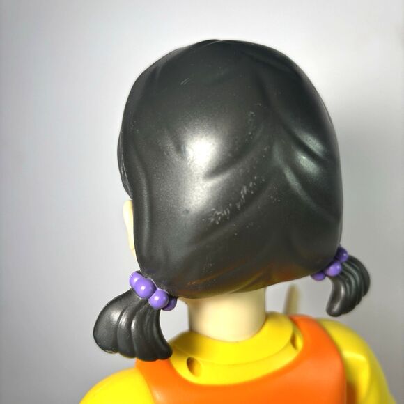 Netflix Squid Game Young-Hee Doll 15 Inch No Remote Horror Korea Drama - Picture 6 of 7